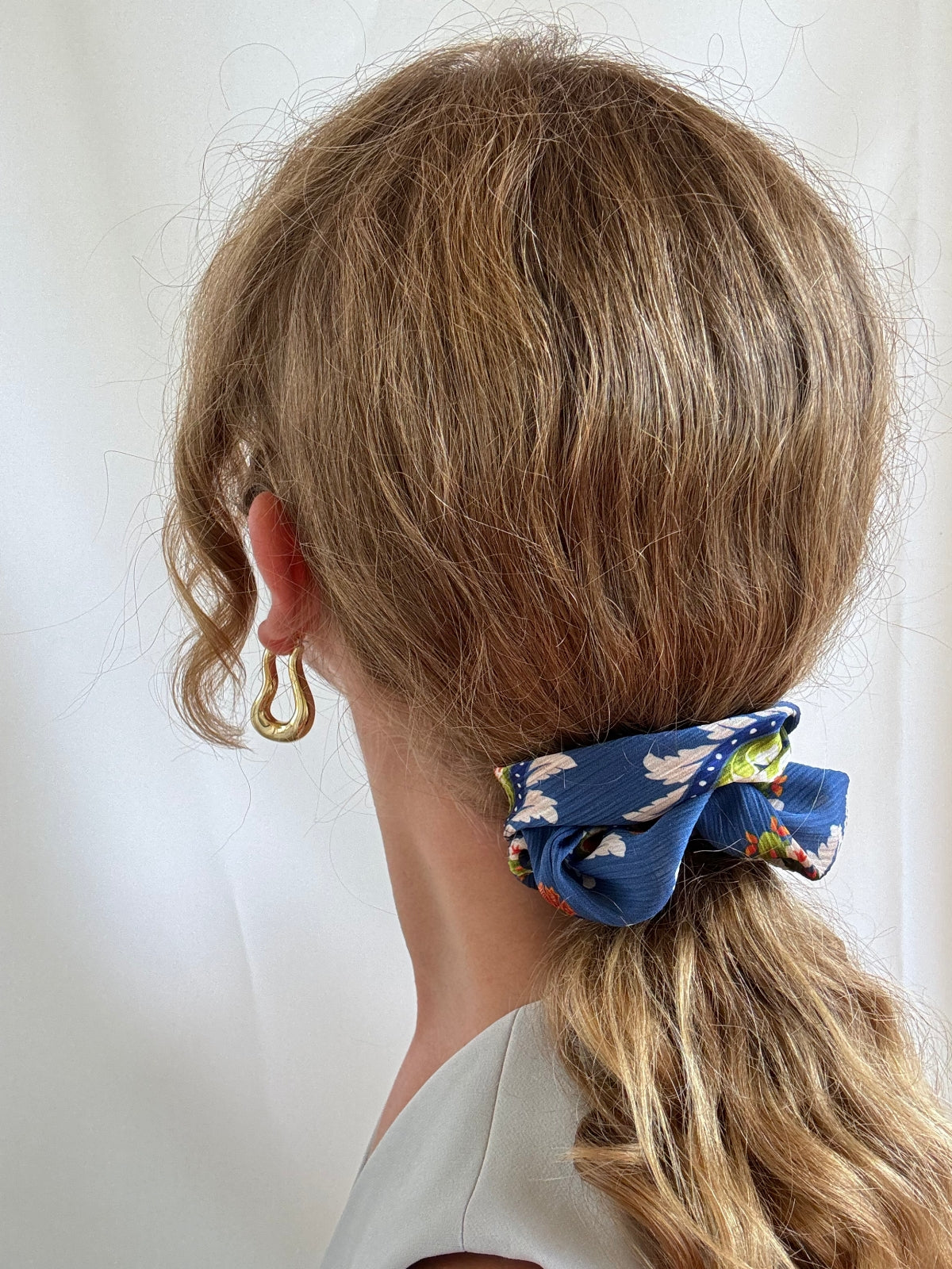 Scrunchie - Blau Ornamental